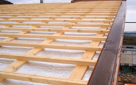 rehabilitación de tejado de panel sandwich en zaragoza