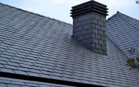 Instalacion y mantenimiento de tejas de pizarra en Zuera, Zaragoza